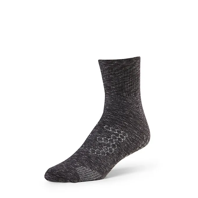 Base33 Crew Grip Socks