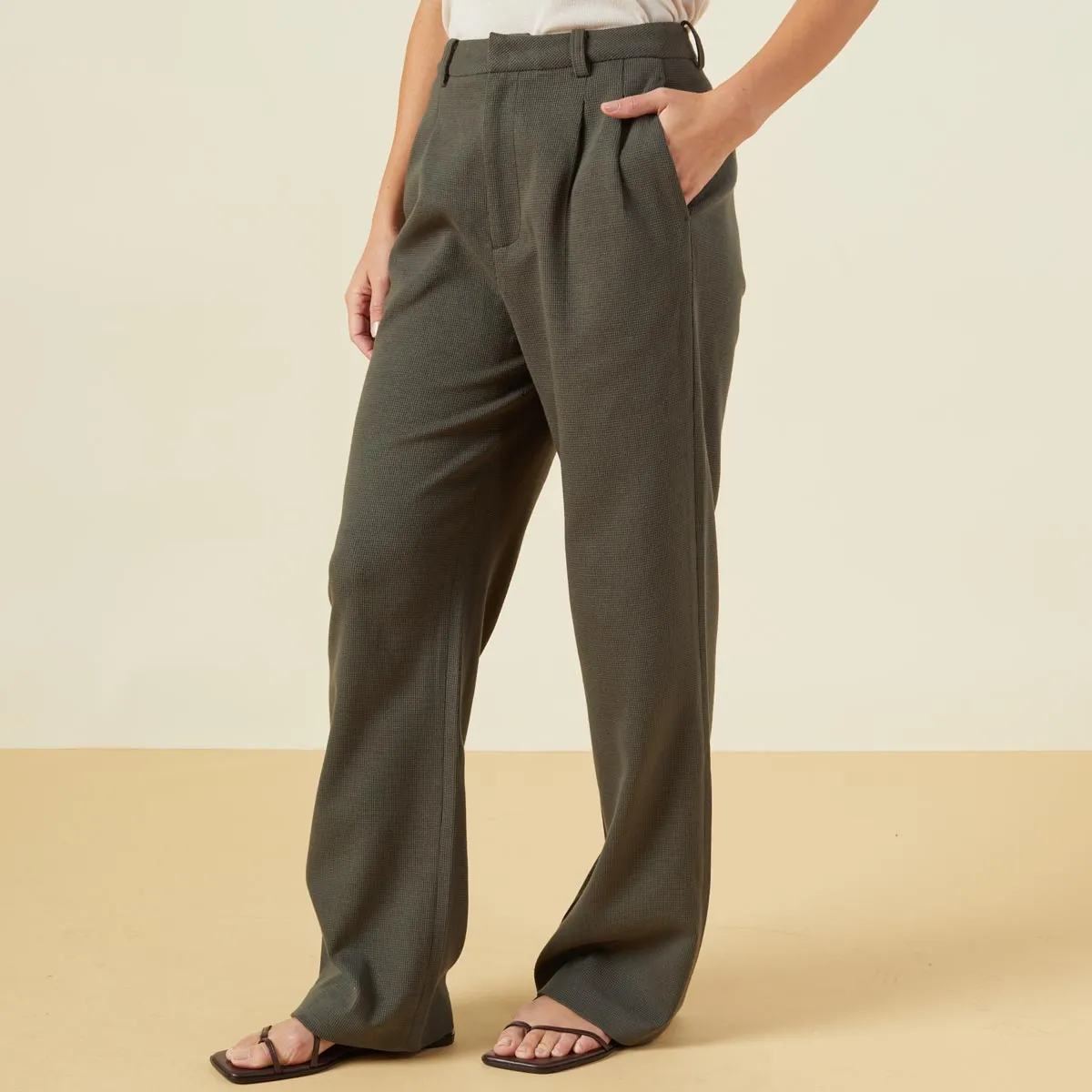 Bonded Thermal Pleated Pants