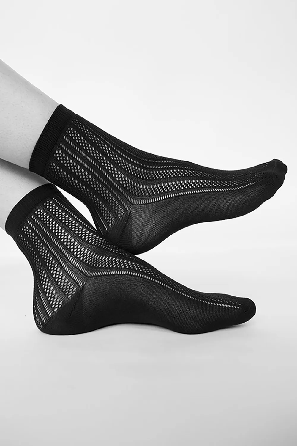 klara knit socks black