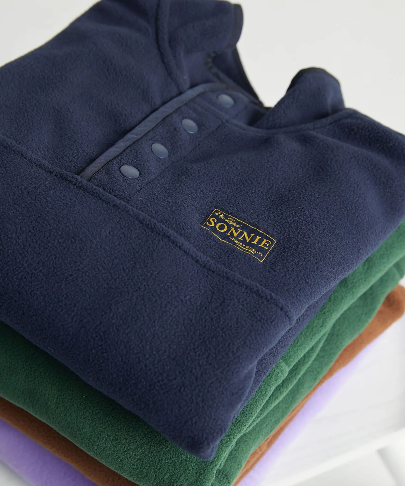 Fleece Quarter Dome Jacket in Deep Blue - Monty