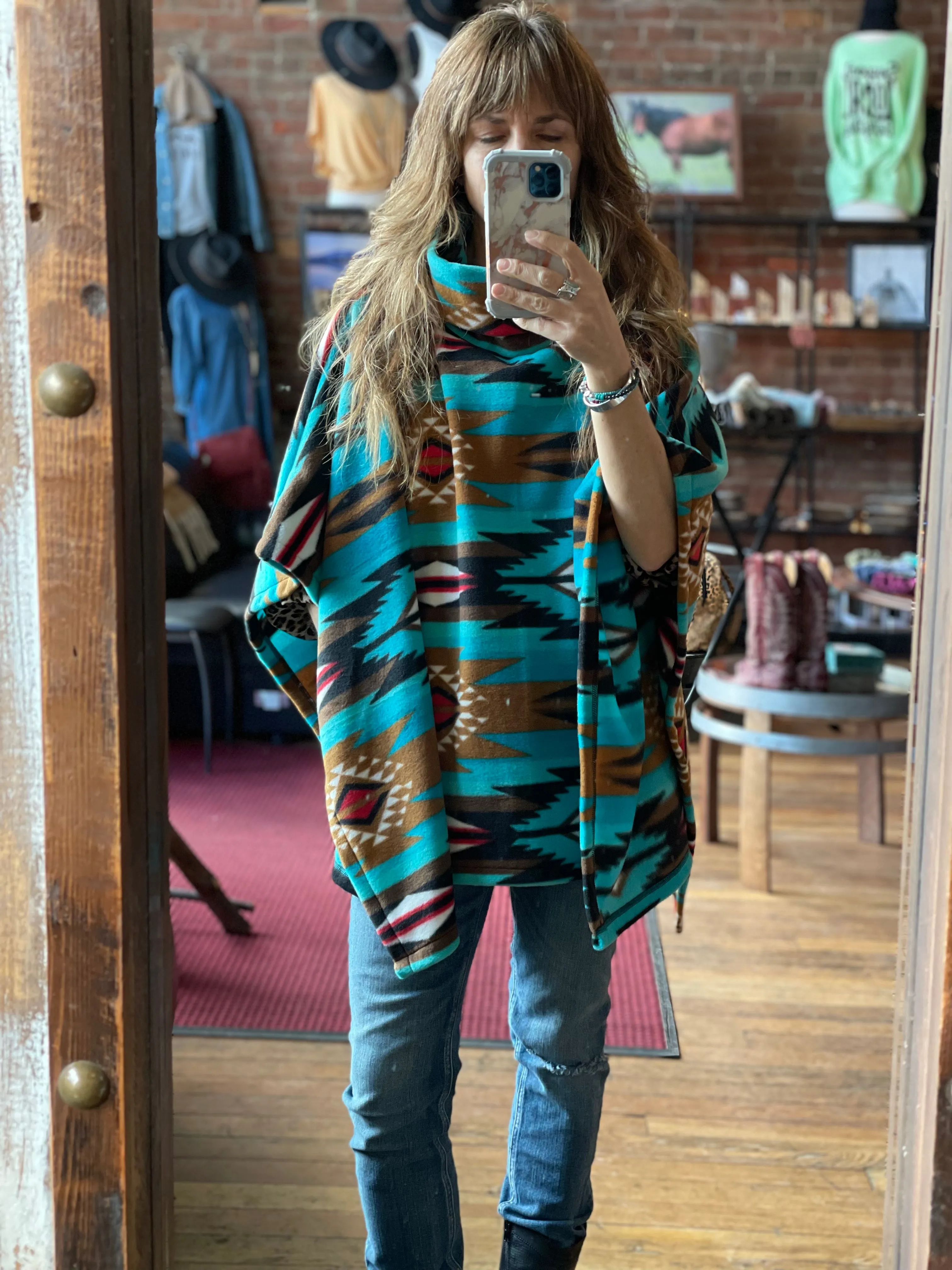 Wolfe Fleece Poncho